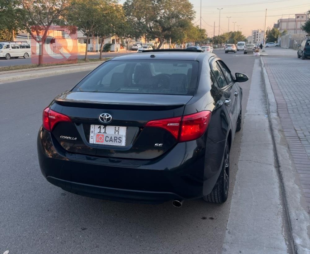 تۆیۆتا کۆرۆلا